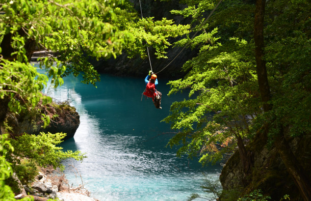 Blue Lagoon Paradise Ziplines v2