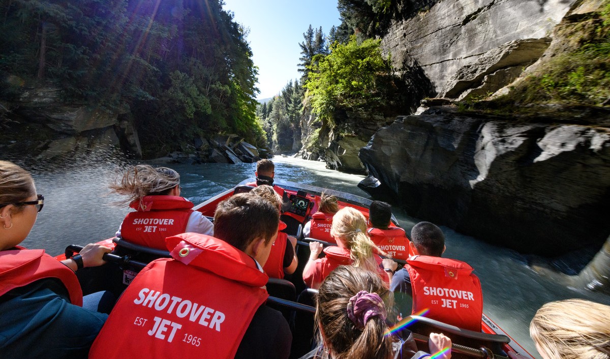 Shotover Jet 2019  Hero  CMYK 8006cropped v2